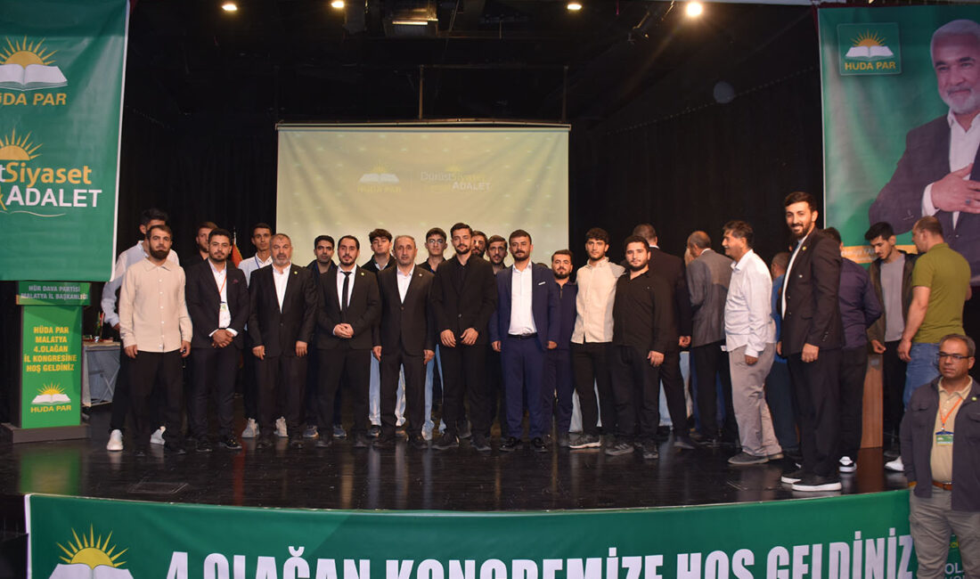 HÜDA PAR Malatya’da Sevgili İle Devam HÜDA PAR Malatya 4. Olağan İl Kongresi’nde Behcet Sevgili yeniden