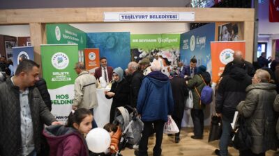 İstanbul Atatürk Havalimanı’nda düzenlenen 8. Geleneksel Malatya Tanıtım Günleri’nde Yeşilyurt