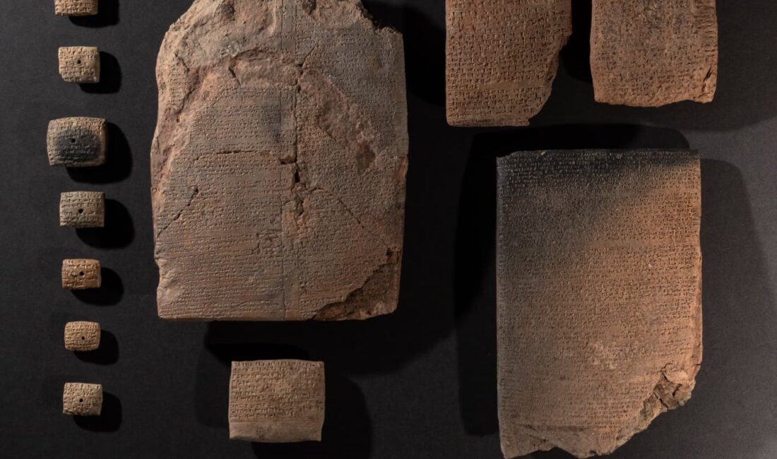Kayalıpınar’da Tarihi Keşif! Kraliyet Arşivi 184 Tablet ve Parçaya Ulaştı Kültür ve Turizm Bakanı Mehmet Nuri Ersoy, Sivas Kayalıpınar’daki 2026