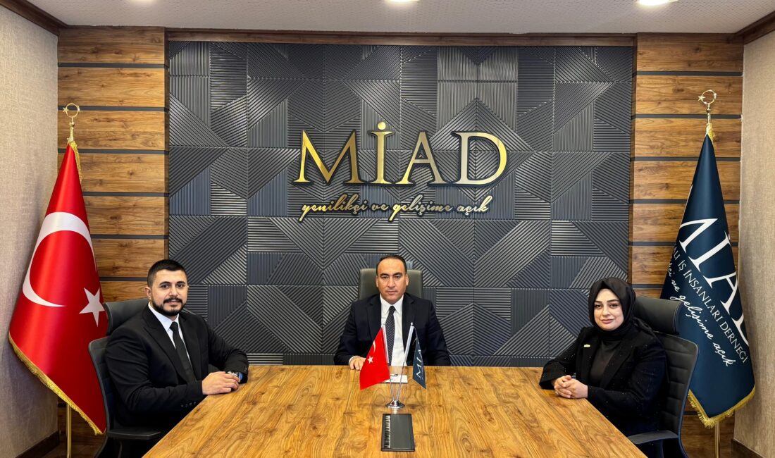 MİAD Malatya Şubesi’nde İki Yeni Atama Malatyalı İş İnsanları Derneği (MİAD) Malatya Şube Başkanı Rıdvan Budak,