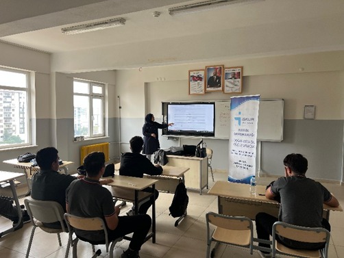Malatya İŞKUR’dan Liseli Gençlere Kariyer Desteği Malatya Çalışma ve İş Kurumu İl Müdürlüğü (İŞKUR), lise öğrencilerinin