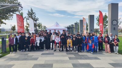 Malatya’da Oryantiring Yarışmalarına Rekor Katılım: 422 Sporcu Yarıştı Malatya’da 2026-2027 Eğitim Öğretim Yılı Okul Sporları Oryantiring Yarışmaları, 422