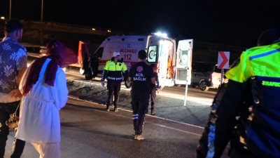 Malatya’da Kuzey Çevre Yolu üzerinde sürücüsünün direksiyon hâkimiyetini kaybettiği otomobilin