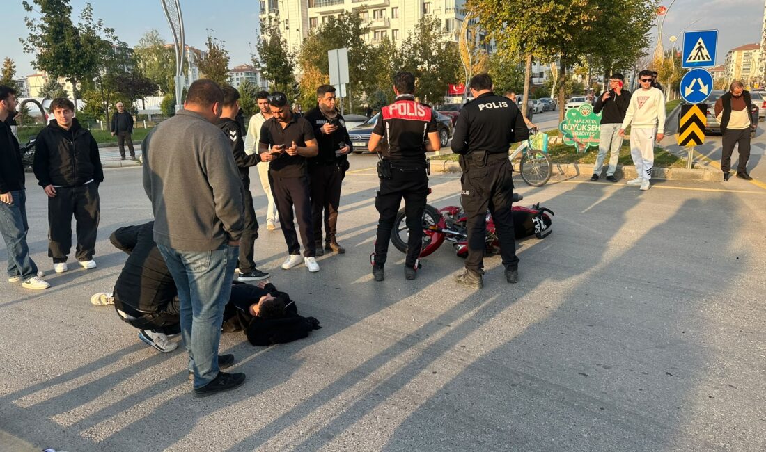 Malatya’da Otomobil ile Motosiklet Çarpıştı: 1 Yaralı Malatya’nın Yeşilyurt ilçesinde otomobil ile motosikletin çarpışması sonucu meydana gelen