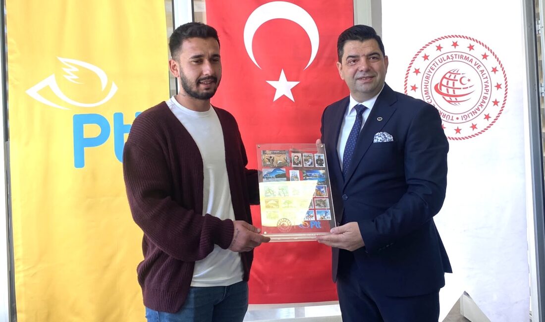 Malatya’da PTT’nin 186. Yılına Özel Kutlama: 186 Müşteriye Anlamlı Hediye PTT’nin 186. kuruluş yıl dönümü, Malatya PTT Bölge Müdürlüğünde düzenlenen