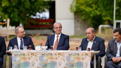 Yeşilyurt Belediye Başkanı İlhan Geçit, Suluköy Mahallesi’nde yürütülen sathi kaplama