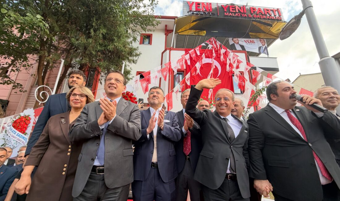 YENİParti’nin Malatya İl Başkanlığı binası, partinin üst düzey yöneticileri, milletvekilleri