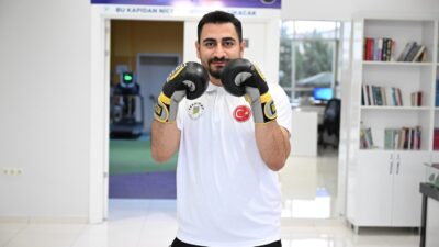 12 Türkiye şampiyonluğu bulunan Yeşilyurt Belediyesinin milli sporcusu Yakup Yiğit,